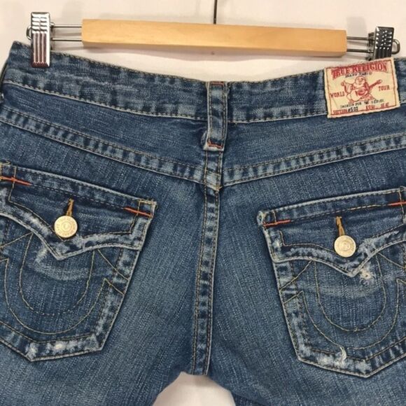 True Religion Section 503 Distressed Shorts - Picture 6 of 10